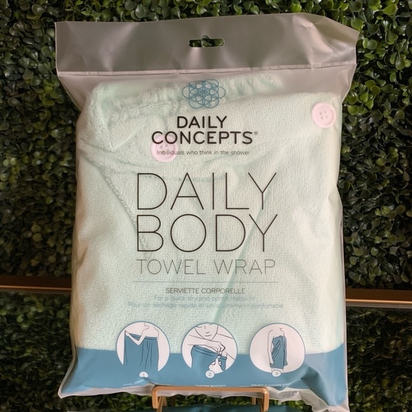 Daily Concepts Your Body Wrap Towel | NEW | Turquoise | Daily Body Towel Wrap - Picture 3 of 6